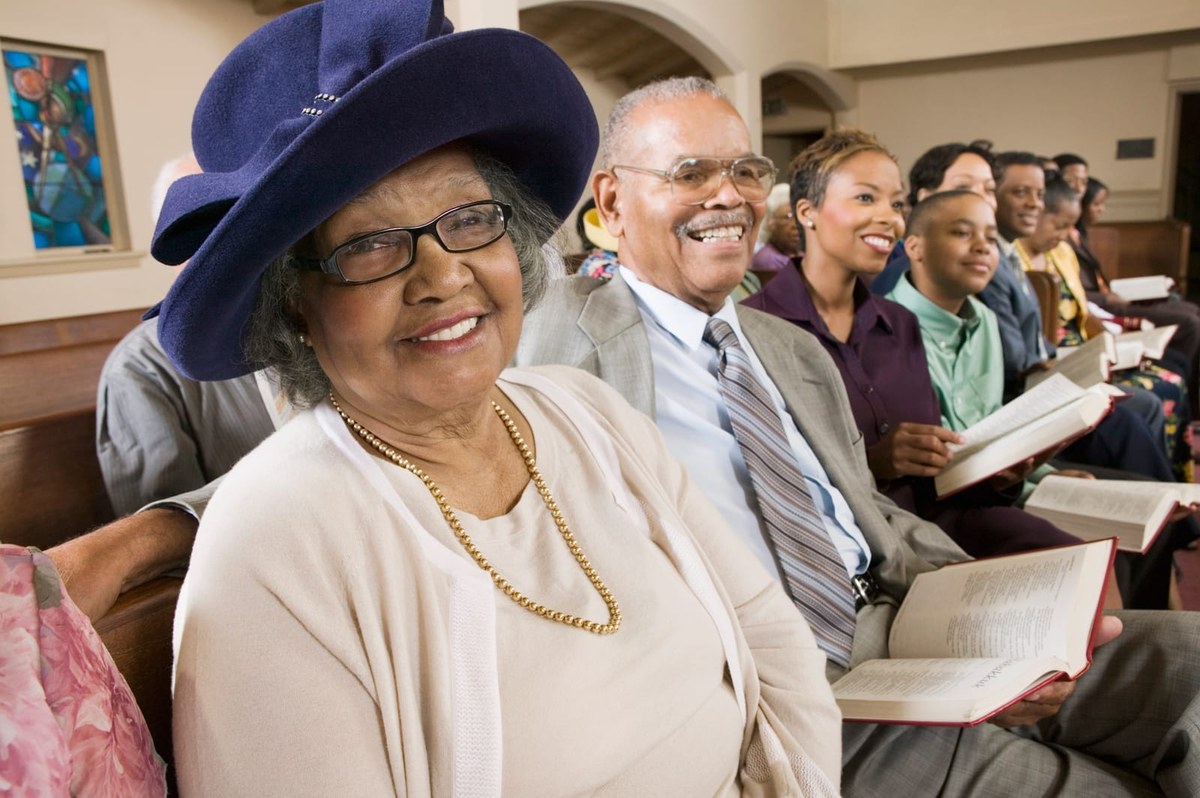 Woman over 70 with sunday Hat Over a Smooth Crop — church and Sunday hairstyle for women over 70